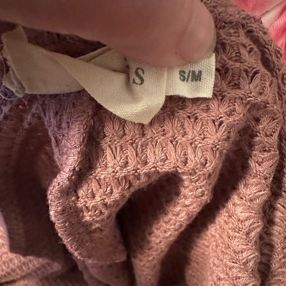 Elegant Dusty Rose Knit Cardigan - Picture 4 of 5